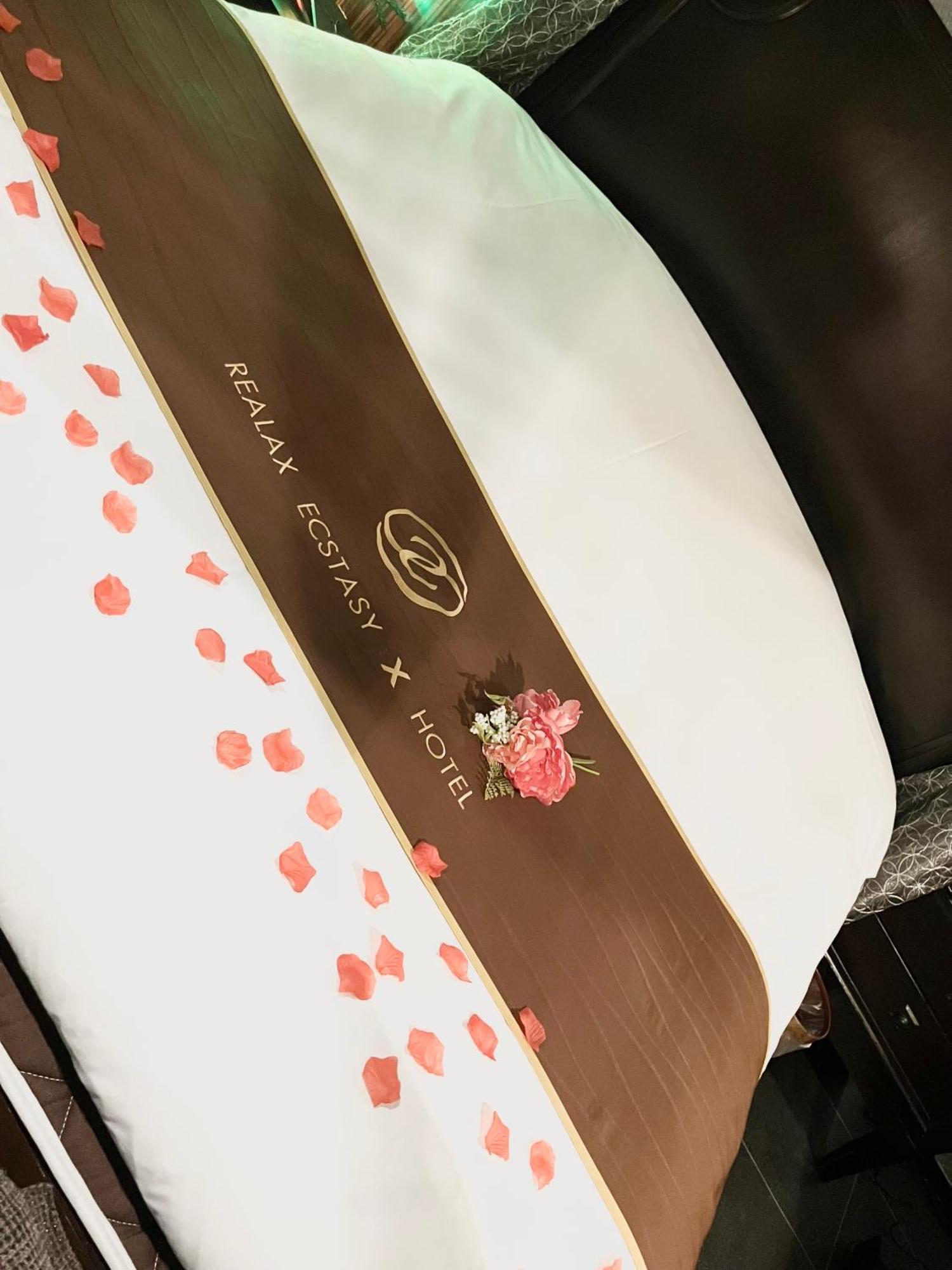 X Hotel - Adult Only- Sayama Esterno foto